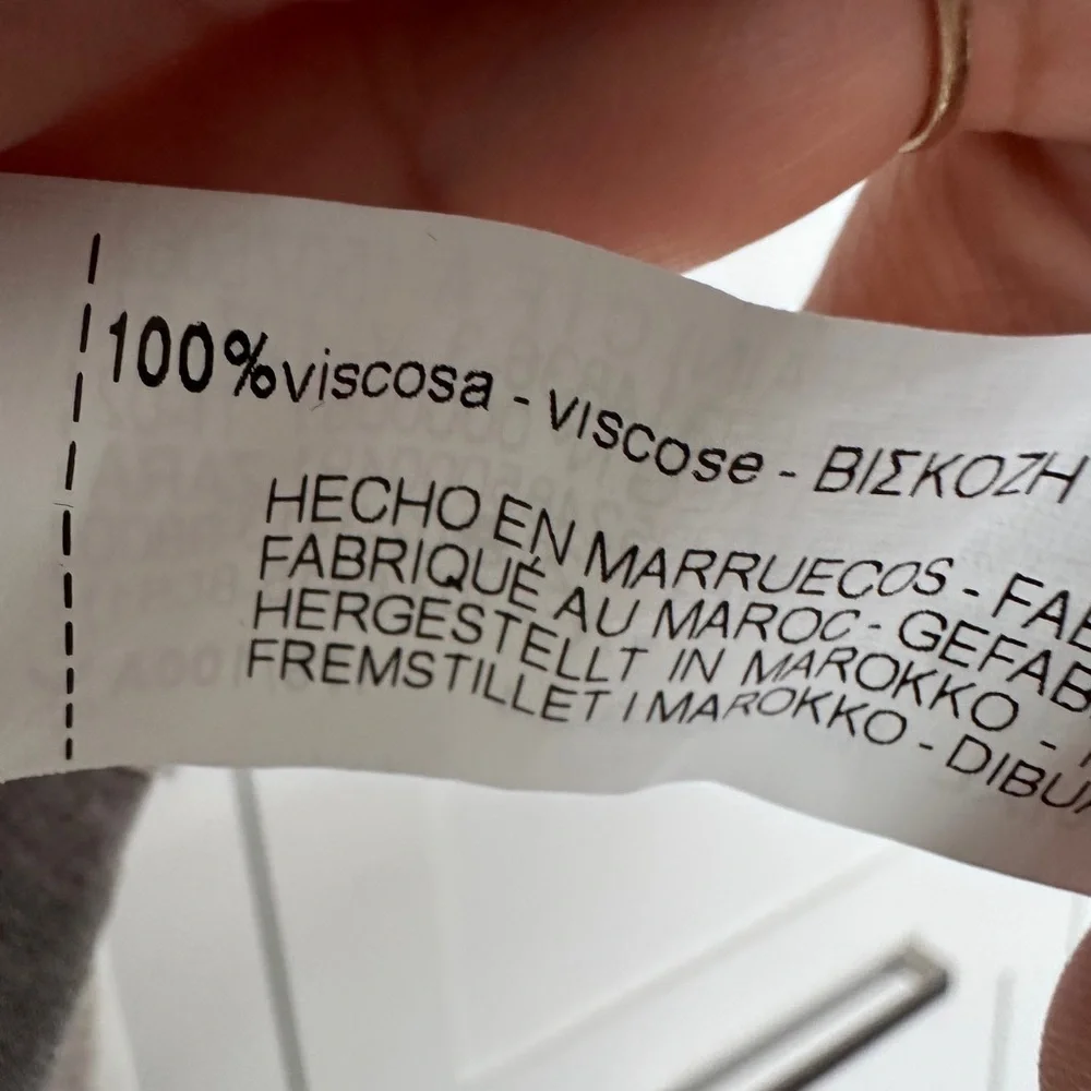 Zara Diamond Pattern  Button-Up Blouse - Picture 7 of 9